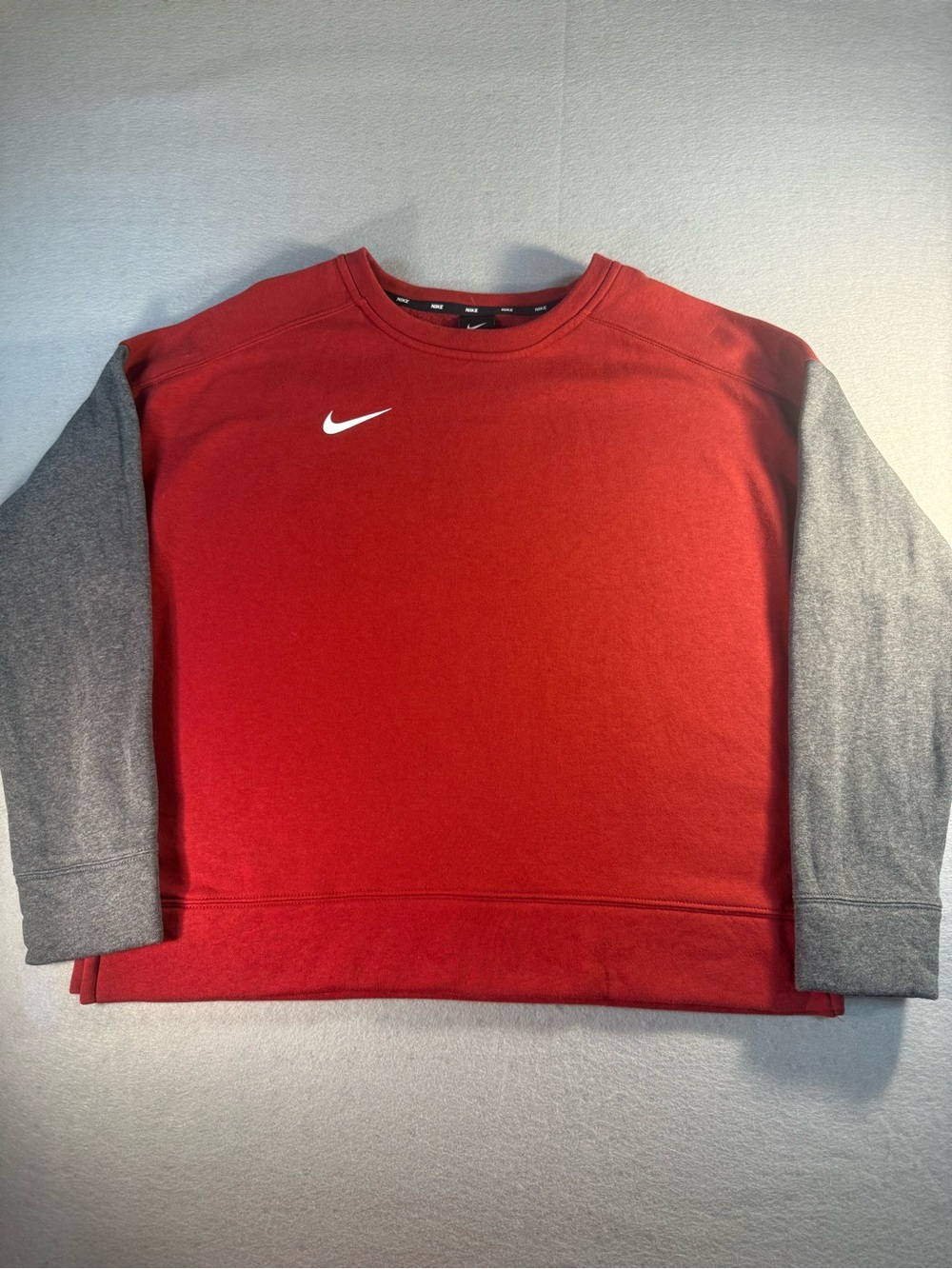 Nike Women’s Sweatshirt. Size L